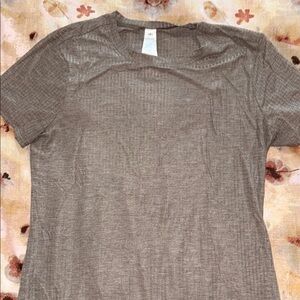 Women’s ALO workout top